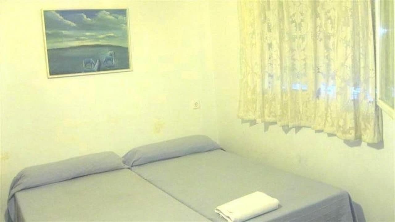 Pension Iglesias ซาราโกซา ภายนอก รูปภาพ